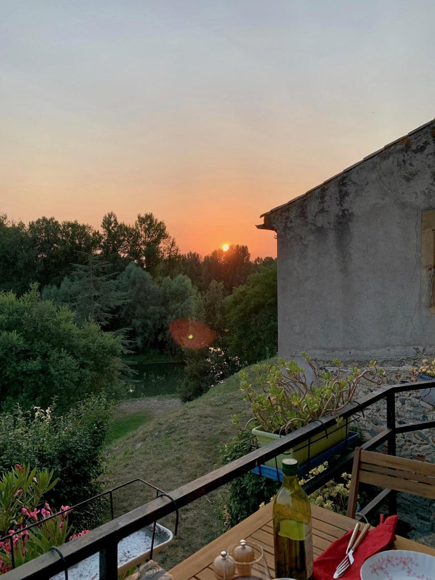 Beautiful Village House Next To Garonne River! Couladere Kültér fotó